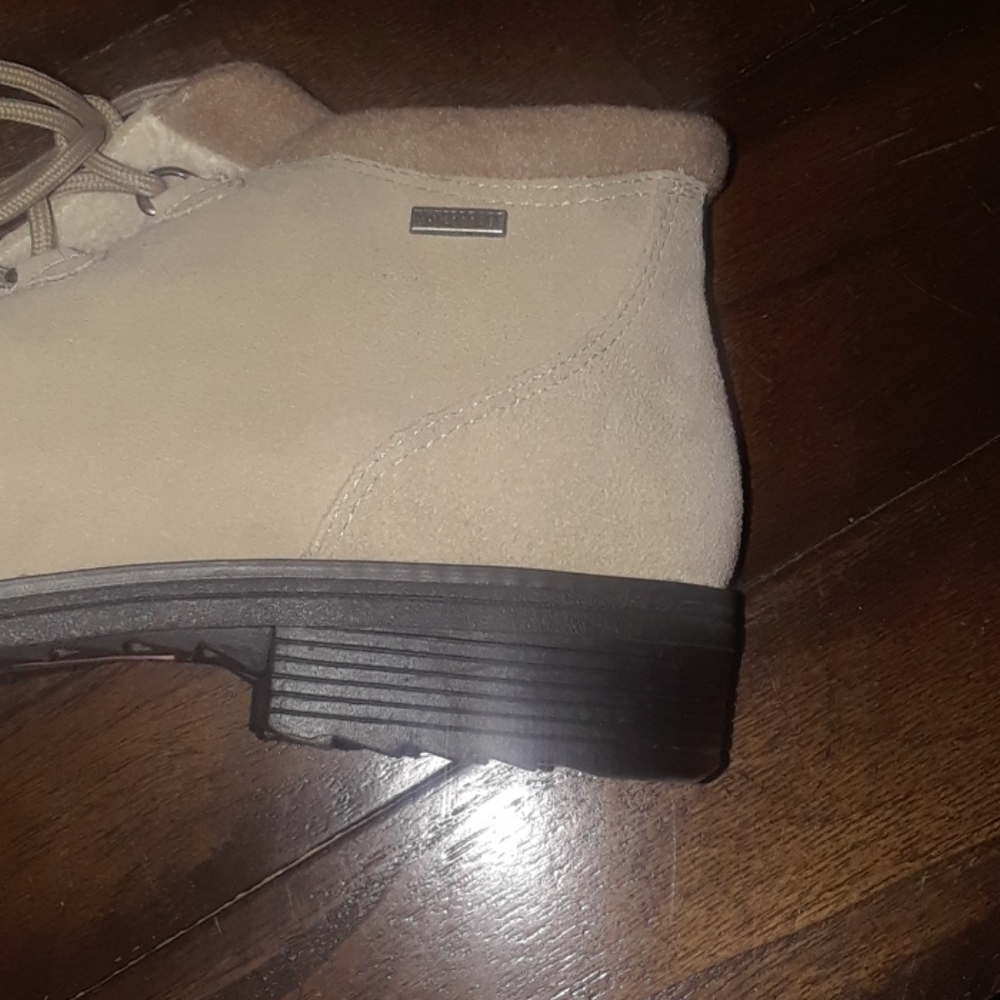 Waterproof low boots - Picture 5 of 9